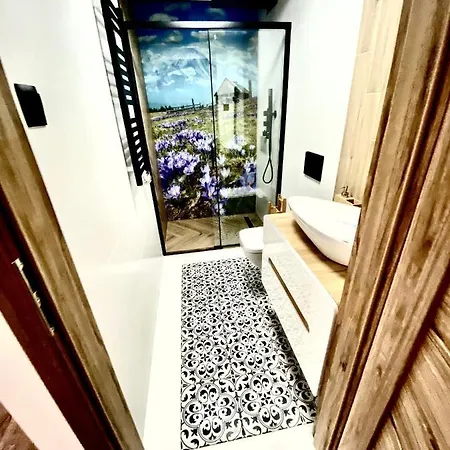 Goralski Na Ubocy Z Jacuzzi Białka